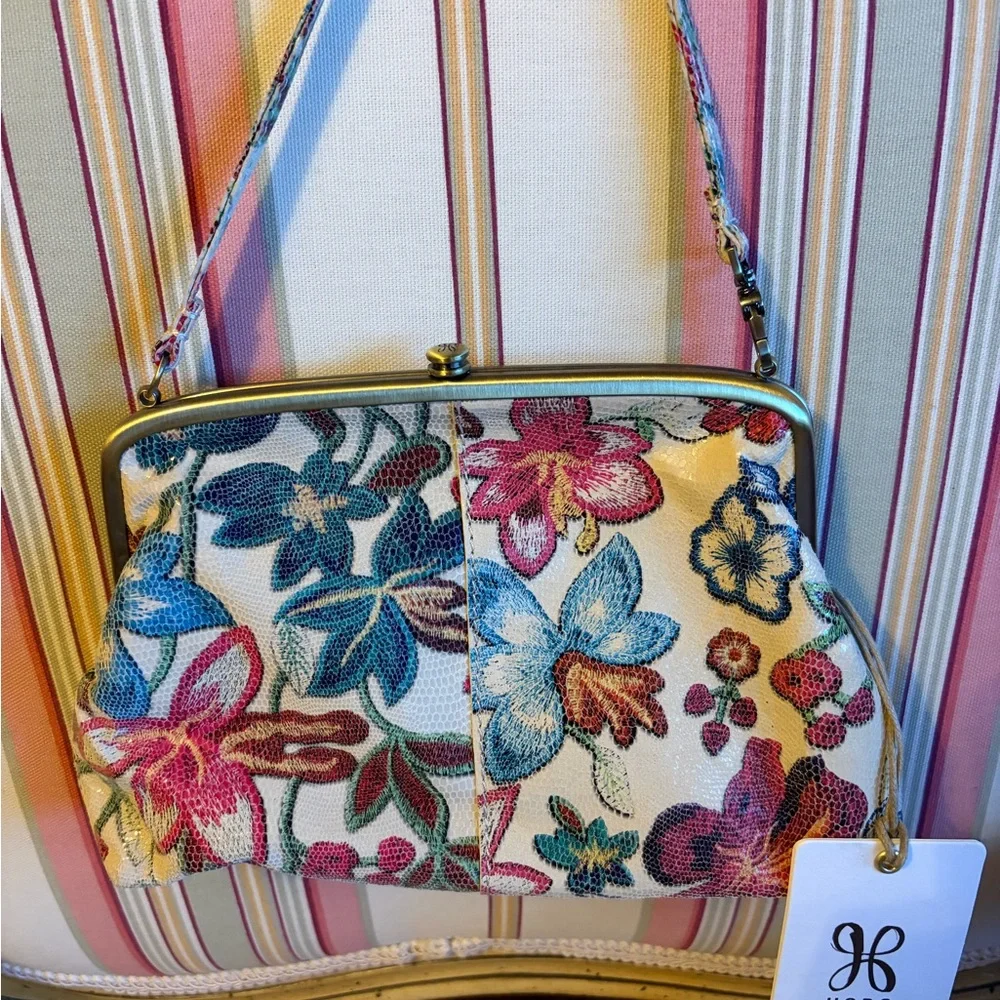 NWT - Adorable Hobo Lana Crossbody - Picture 5 of 7